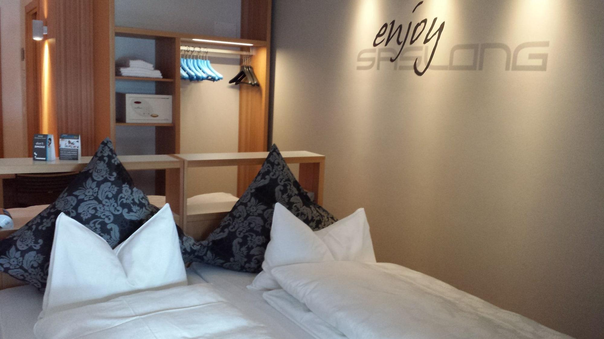 Smart Hotel Saslong Santa Cristina Val Gardena Εξωτερικό φωτογραφία