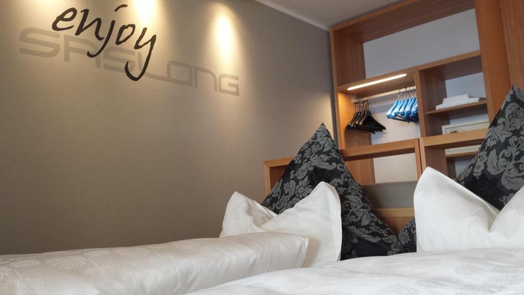 Smart Hotel Saslong Santa Cristina Val Gardena Δωμάτιο φωτογραφία